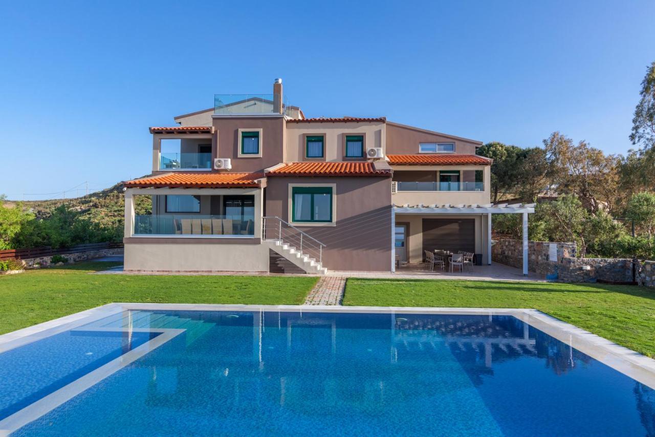 Villa Ourania Agia Pelagia 외부 사진