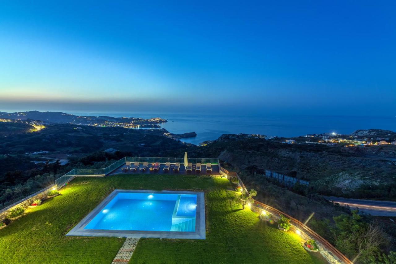 Villa Ourania Agia Pelagia 외부 사진